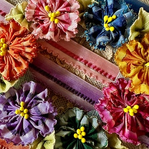 Ruffled Ombre Ribbon Flower Wreaths