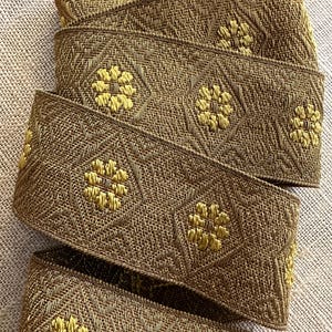 Antique Golden Flower and Metal Thread Trim