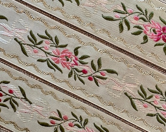 Antique French Ribbon Ombre Flowers & Bows