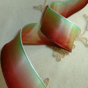 Ruban vintage ombré français avec dégradé vert rouille