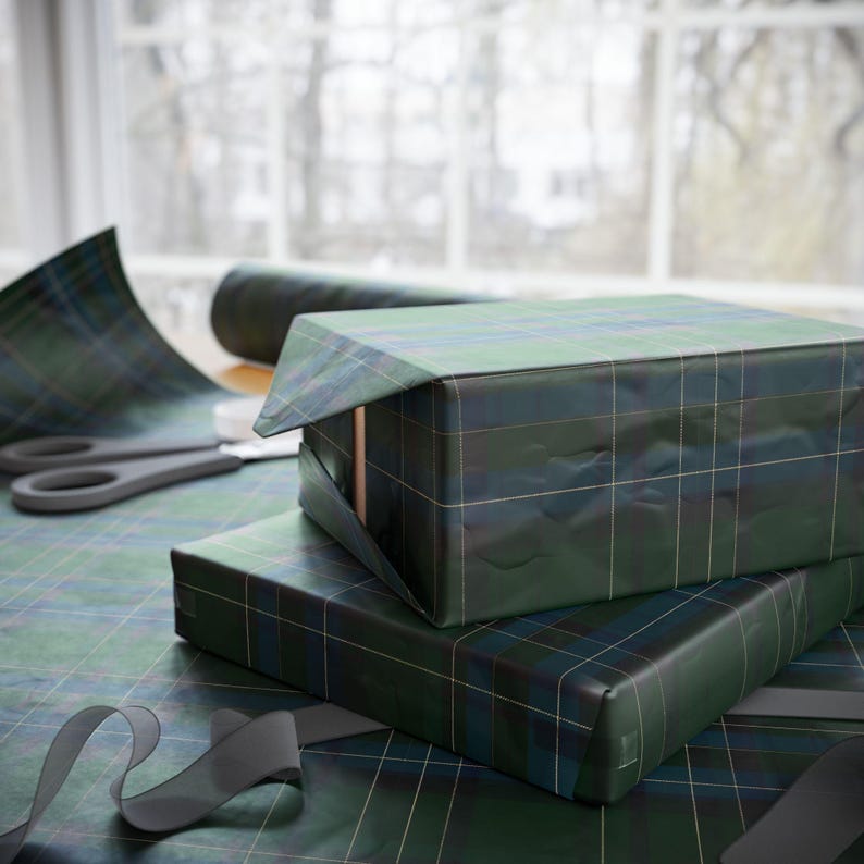 Blackwatch Plaid Wrapping Paper, Ralph Lauren Christmas, Navy Blue Tartan Pattern Gift Wrap image 4