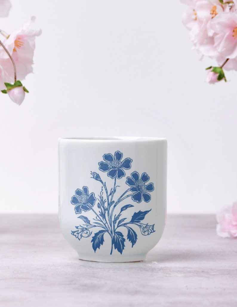 Chinoiserie Clipart, Blue and White Borders, Floral PNG Images, Digital Download Clipart, Wedding Invitation Decor, Printable Craft Designs, Scrapbooking Graphics, Classic Chinoiserie Art, DIY Invitation Elements, Elegant Floral Clipart Toile de Jouy