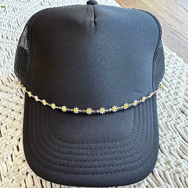 Daisy Trucker Hat Chain, Trucker Hat Chains, DIY Chains, Chains For Trucker Hats, Trendy Hat Chains