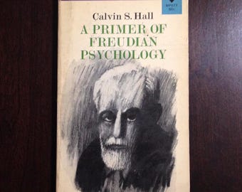 A Primer Of Freudian Psychology” paperback in good vintage condition. Any wear is pictured.