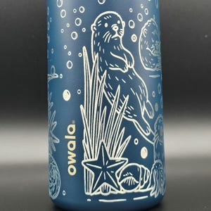 Owala Water Bottle with Otters | Laser Engraved Ocean Animals | Custom Name | Eco Gift for Animal Lovers, Sea lover