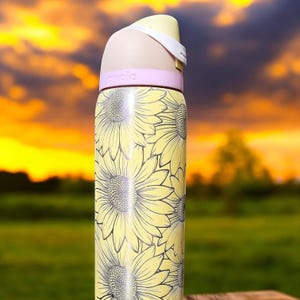 Sunflower Design Owala Water Bottle - 24, 30, 32 and 40 oz | Personalized Drinkware, Owala Sway