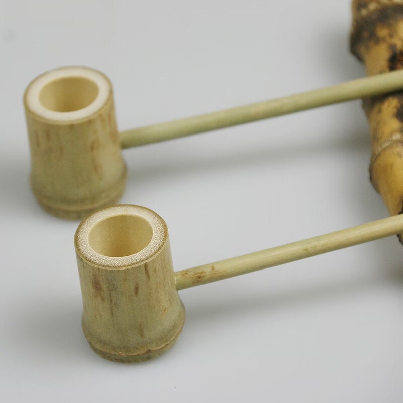 Handmade Bamboo pipe crafts Bamboo smoking pipe Traditional bamboo pipe ...