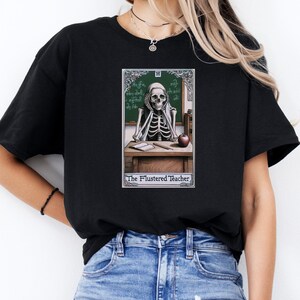 Camisa de carta de tarot para maestros, camisa divertida para maestros, camisa de tarot divertida, regalo para maestros, regalo divertido para maestros, regalos de agradecimiento para maestros,