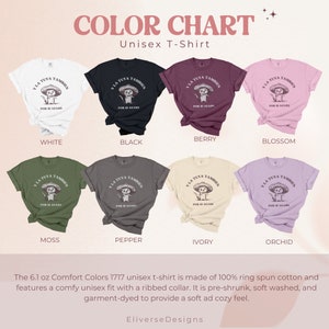 Pode incluir: Carta de cores para uma camiseta unissex que mostra 10 cores diferentes: branco, preto, baga, flor, musgo, pimenta, marfim, orqu&iacute;dea, cinza mesclado e roxo claro. Cada op&ccedil;&atilde;o de cor apresenta um gr&aacute;fico de um animal de desenho animado com um chap&eacute;u.