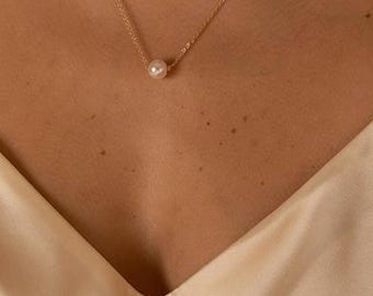 Gold Pearl Pendant Necklace , Minimalist Single Pearl Jewelry