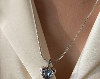 Silver  blue   Heart Crystal Pendant Necklace