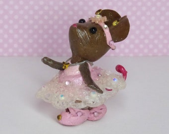 Little Ballerina Mouse, Polymer Clay Mouse, Gift for Ballerina, Gift for Daughter, Collectible Handmade Mouse, Cute Ballerina Mouse Gift
