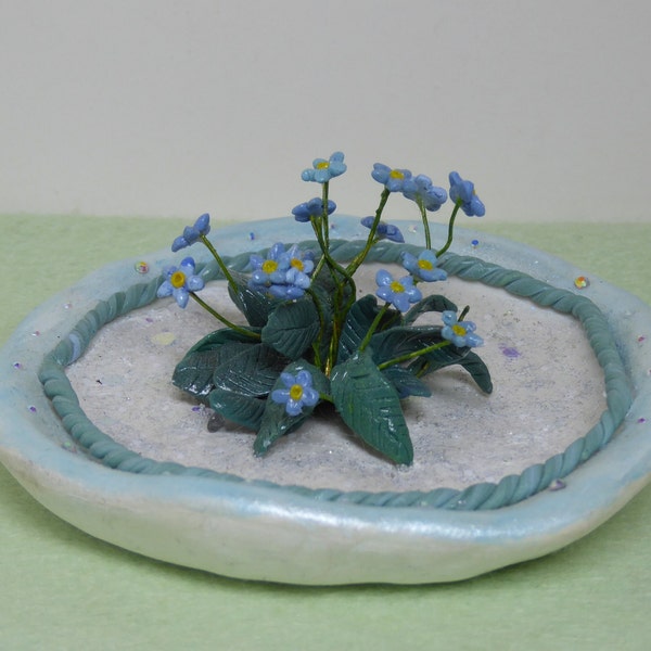 Forget-Me-Not Handsculpted Polymer Clay Dish, Birthmonth flower Dish, Birthflower gift, Polymer Clay Flower Dish, dishes made to order!