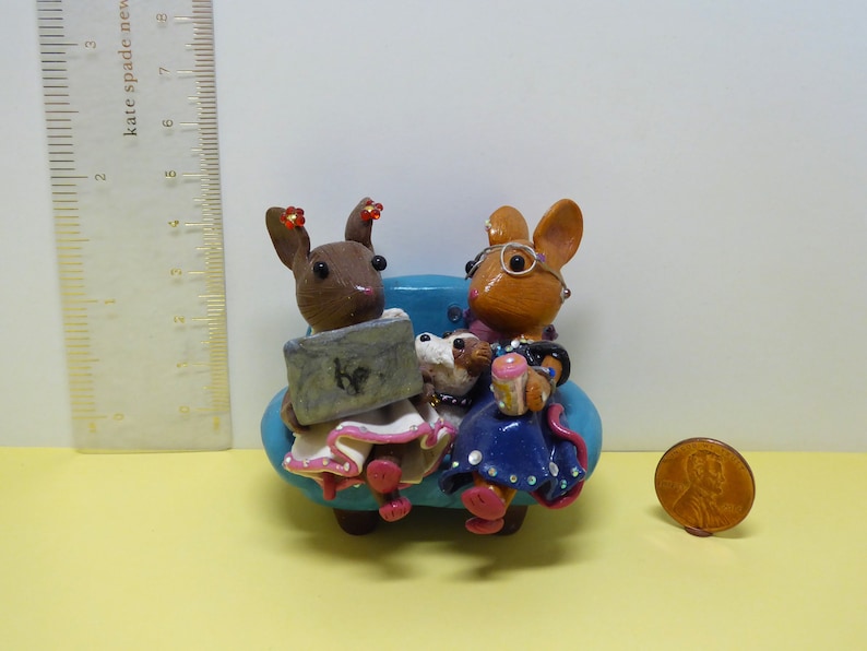 2 CUSTOMIZABLE Clay Mice on Couch Two Family Mice Figurines, personalized Polymer Clay Mice, Collectible Mouse Figurines, Whimsical Gift image 7