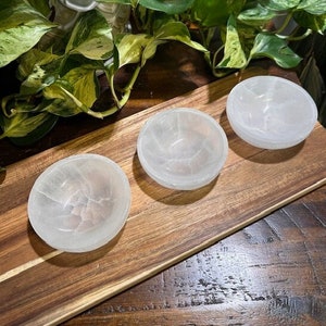 4 inch Selenite Bowl, Crystal Bowl, Natural Selenite, Cleansing Bowl, Charging Crystal Bowl