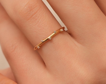 10k 14k Gold Diamond Station Ring Minimalist Constellation Inspired Band Elegant Stacking Jewelry Everyday Fine Promise Ring Gift for Her