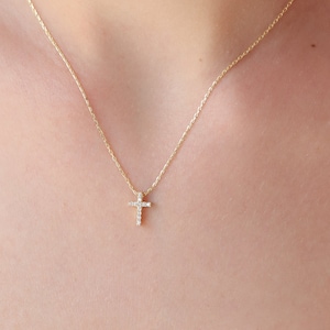 14K Gold Kreuz Halskette mit Diamanten | Frauen Christlicher Schmuck | Glaube religiöses Geschenk | Echtes Gold Kreuz Anhänger