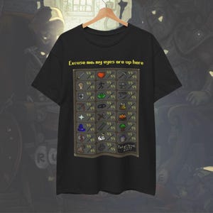 Camiseta engraçada do Old School RuneScape, camiseta unissex, camiseta "Eyes Up Here", presente para gamers, roupa gamer