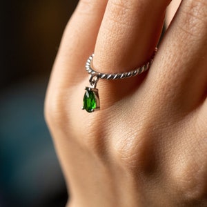 Custom Birthstone Stackable Ring | Dainty Beaded Infinity Ring | Mother&#39;s Birthday & Bridesmaid Gift