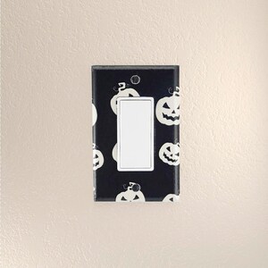 Holiday Light Switch Cover, Jack O&#39; Lantern, Switch plates, Halloween Home Decor, Holiday Decor, Pumpkin Home Decor, Decorative Switch Plate
