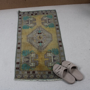Vintage Rug, Small Rug, Turkish Rug, Oushak Rugs, Rugs For Car Mat, 1.6x3.4 ft Green Rug, Kitchen Rugs, Cute Bath Mat,