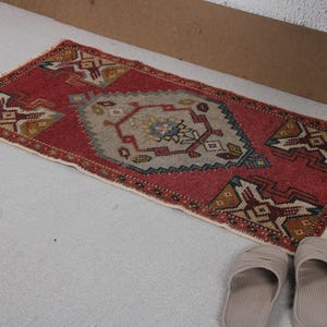 Vintage Rug Small Turkish Oushak Rugs For Bathroom 1.7x3.1 ft Red Floor Decorative Door Mat Home Decor Natural Abstract Entry Handmade Wool