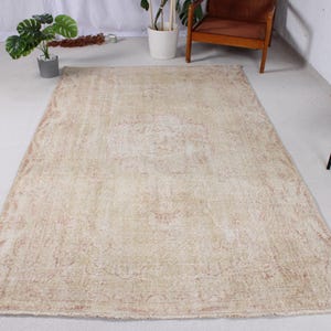 Vintage Rug, 6x8 Large Rug, Turkish Rug, Antique Rug, Rugs For Bedroom, 5.1x7.9 ft Beige Rug, Modern Minimalist Wool Rug, Large Oushak Rug,
