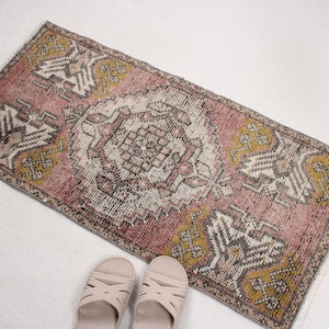 Vintage Rug, Small Rug, Turkish Rug, Anatolian Rug, Rugs For Bathroom, 1.5x3.1 ft Purple Rug, Oriental Rug, Entry Rug, Small Boho Rug,  433