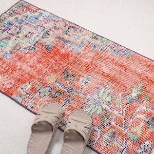 Vintage Rug, Small Rug, Turkish Rug, Anatolian Rugs, Rugs For Bathroom, 1.8x3.3 ft Red Rug, Kitchen Rug, Wool Rug, Handwoven Door Mat,  389