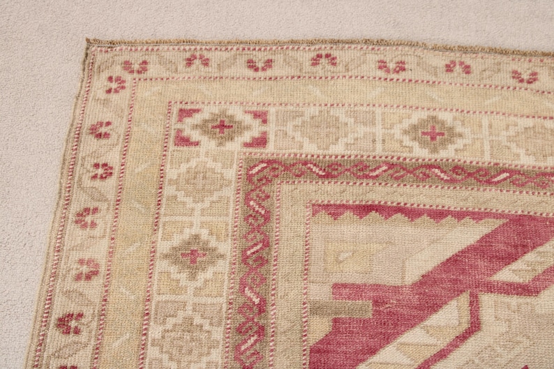 Turkish Abstract Rugs Vintage 5.1x7.6 Ft Rug, Oushak Turkish Rug, Beige Abstract Rug Wool ...