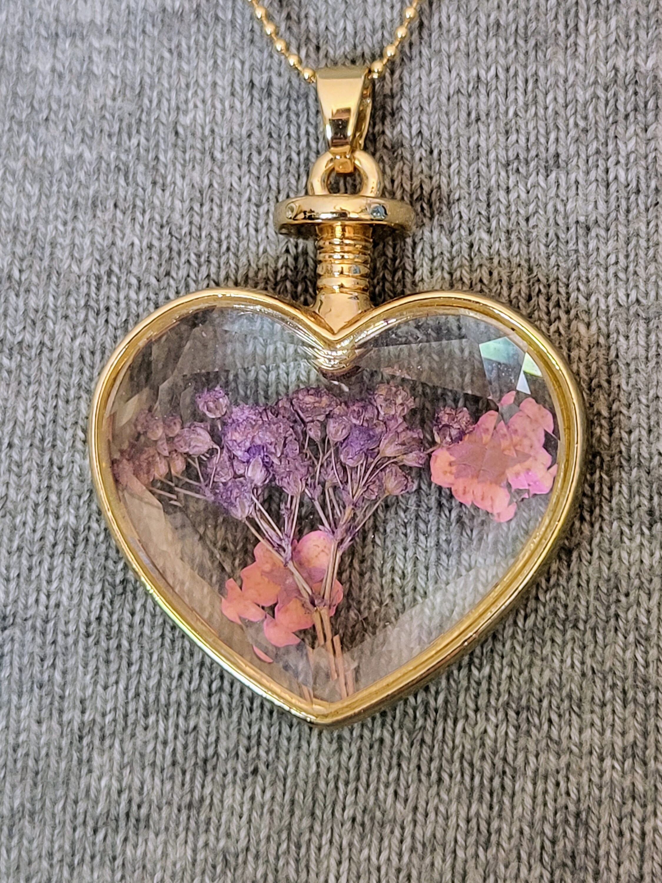 RAOING Flower Heart Pendant 【Texture】 Vintage Heart Shaped Pressed Flower Pendant Necklace/real Dried