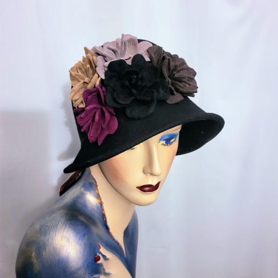 RARE Find/black Wool Cloche Elegant Hat Multicolor Wool  display picture 2