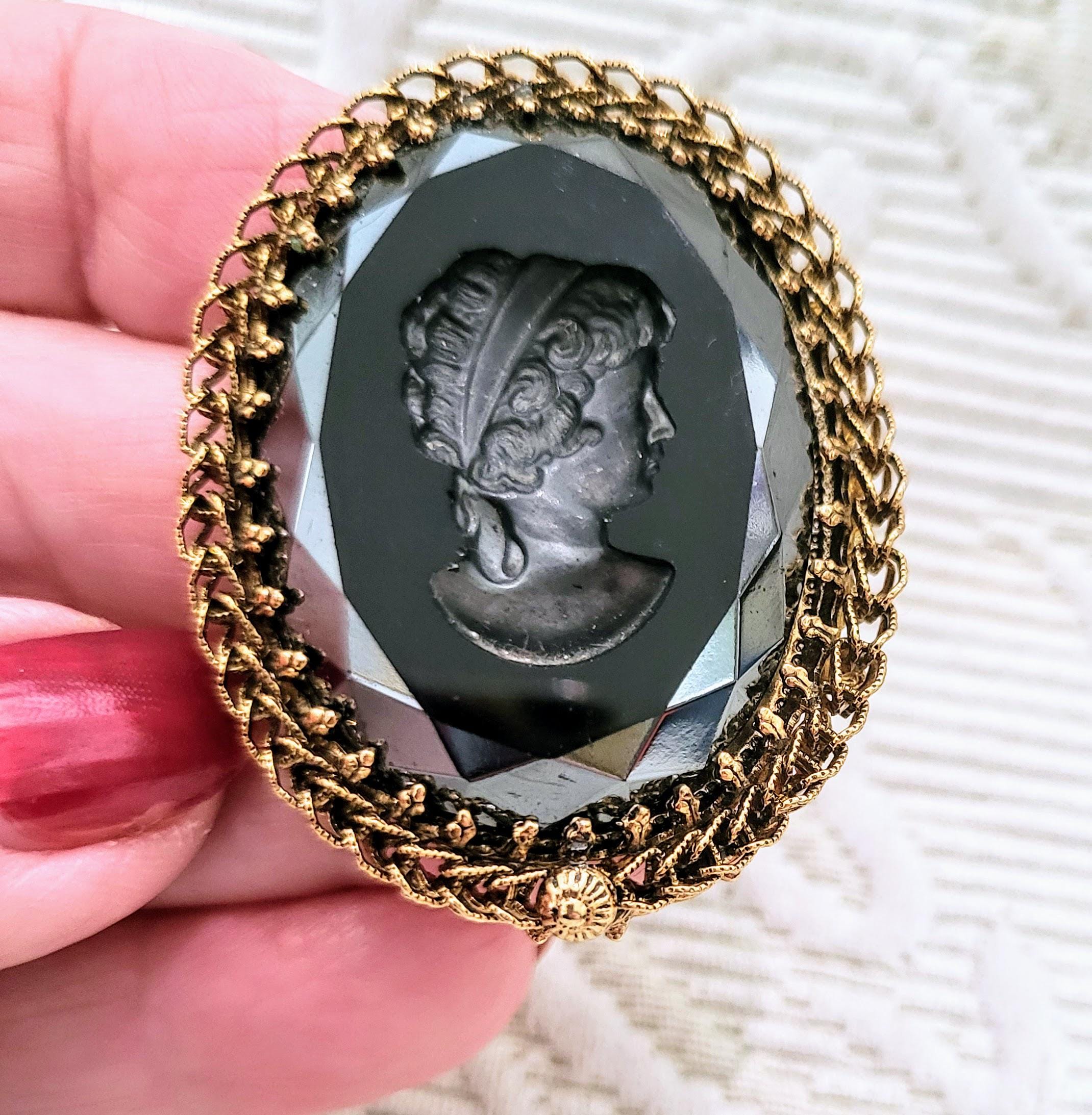 Rare Find/black Glass Intaglio Cameo Brooch Pendant  display picture 1