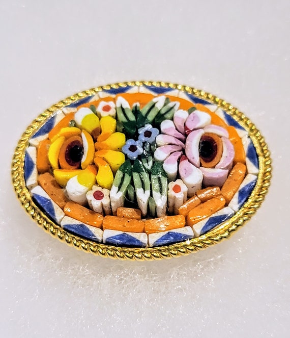 Vintage Italian Floral Mosaik Brooch/Micto Ceramic