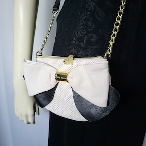 White Leather Purse Strap With Gold Chain - Etsy display picture 2