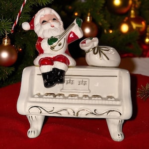 Vintage Santa Music Box Japan - Etsy