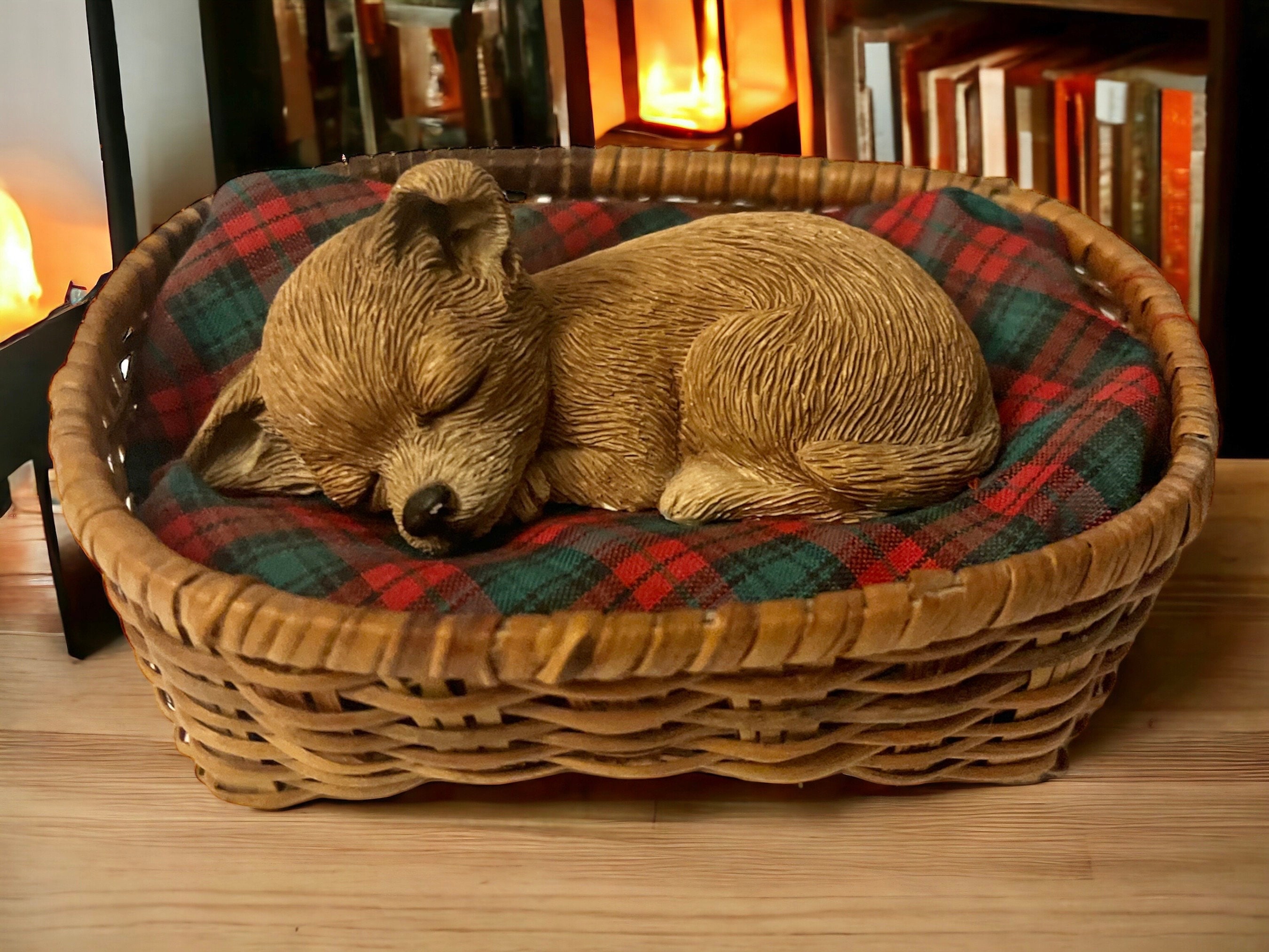 Vintage Sandicast 1988 S55 Lil Snoozer Chihuahua in a Basket Vintage Sandicast 1988 S55 Lil Snoozer Chihuahua in a Basket