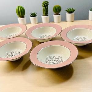 Vintage Set of 5 Homer Laughlin Cavalier Eggshell Pink Spring Floral 6”  Dessert Bowls