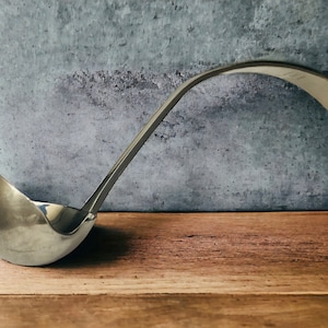 Vintage Stieff Pewter Double Spouted Ladle, P62-16