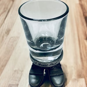 Bicchiere da shot Fort con piedini in peltro, &quot;Un grande shot&quot;