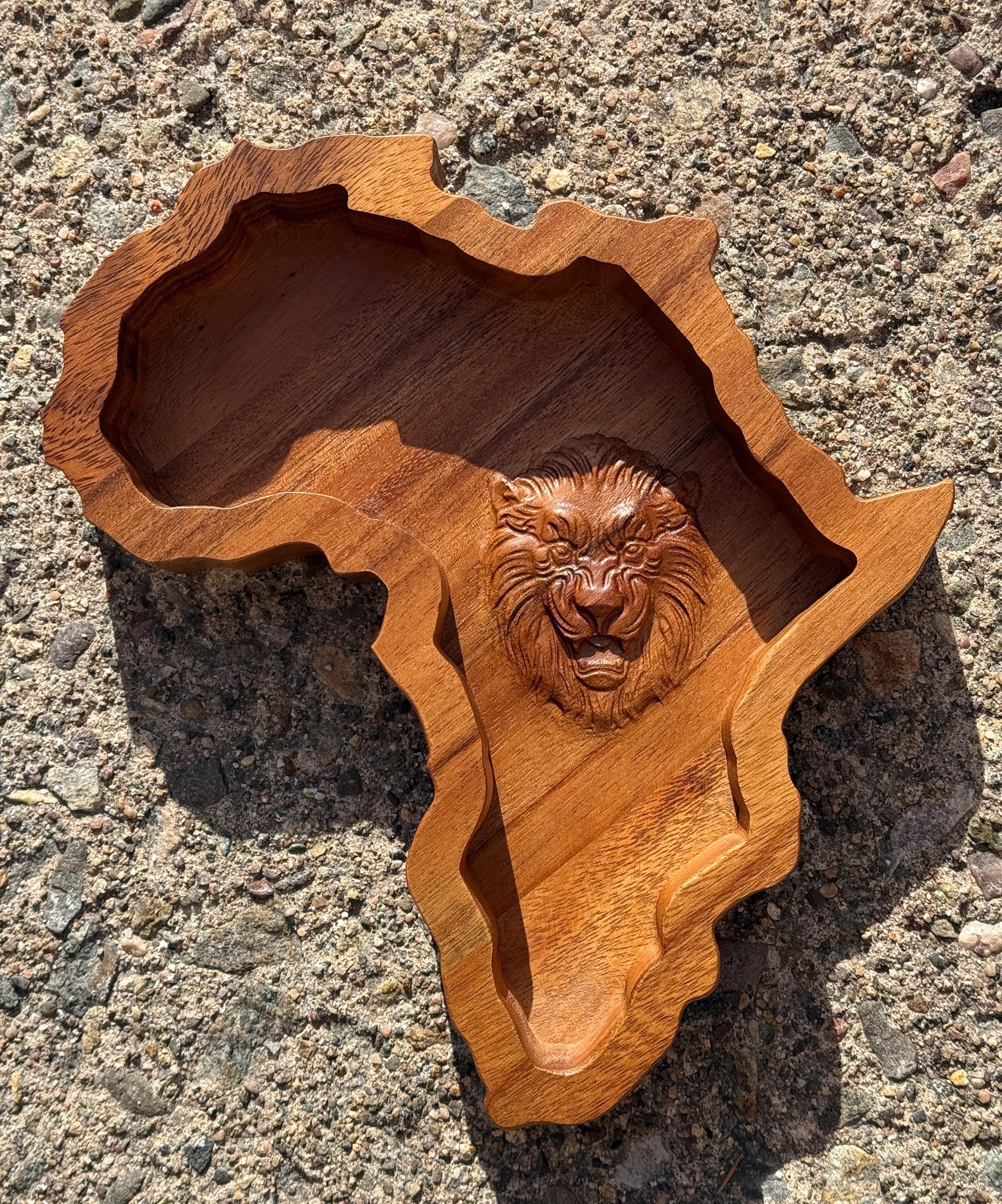 メンズAfrica Map木製Lion African木製ビーズチェーンネックレス　並行輸入品