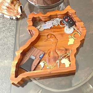 Ugandan Map Wood Jewelry Tray: Crested Crane Engraving, Pearl of Africa Decor