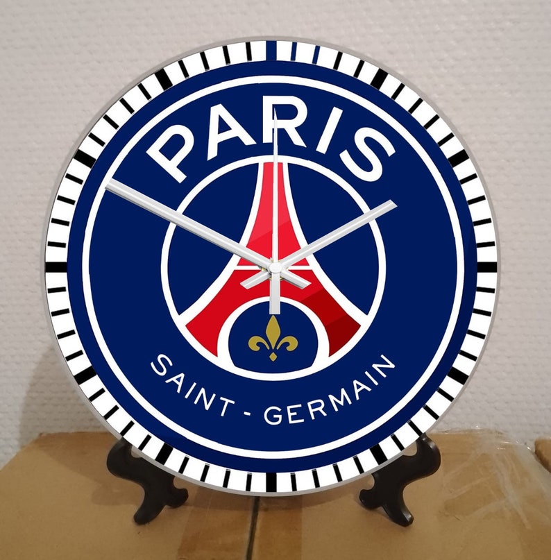 Horloge Paris saint Germain image 1