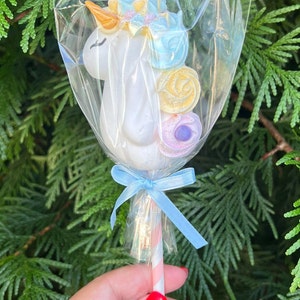 Unicorn Meringue Lollipop - 1 DOZEN