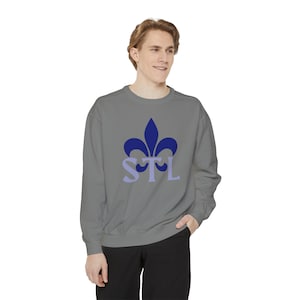 St. Louis Fleur de lis, Unisex Garment-Dyed Sweatshirt