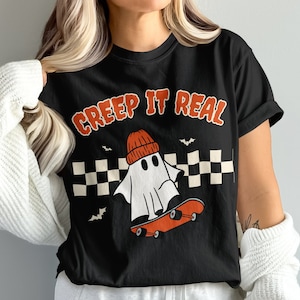 Schleichen Es Echt Geist Skateboard T-Shirt, Halloween Skater Shirt, gruseliges Skateboard Grafik-T-Shirt, lustiges Halloween Shirt