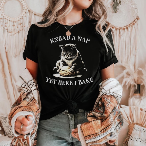 Cat Making Biscuits Shirt Cute Cat Baking Cookies Shirt Retro