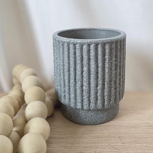 Concrete Collection – Fluted Ribbed Faux Concrete Stone Rough Texture Vase