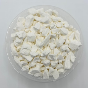 Crunchy Cornstarch Crumbles