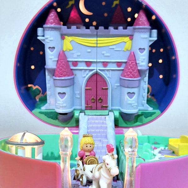 1992 Polly Pocket Starlight Castle *LIGHTS WORK! Batteries Included!*